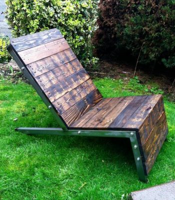 recycled pallet industrial Adirondack chair