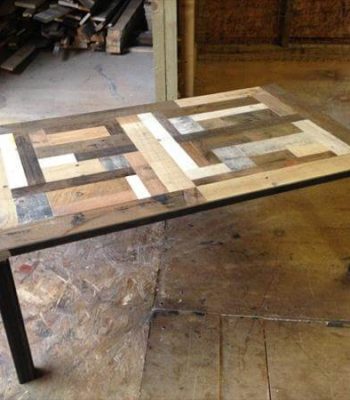 recycled pallet and metal coffee table