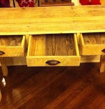 diy pallet wood desk with touch to open drawers