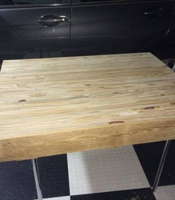 rustic yet modern pallet coffee table