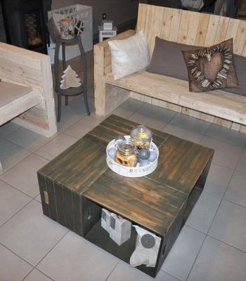 pallet bistro style seating set