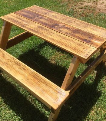 pallet picnic table