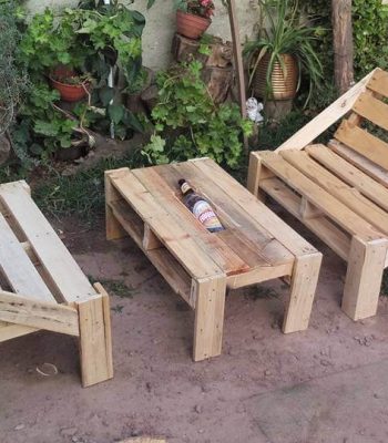 recycled pallet outdoor furniture set