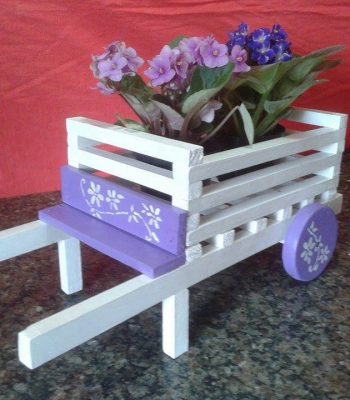 diy pallet wheelbarrow planter