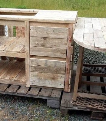 pallet kitchen island and table